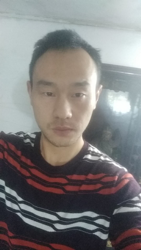 张浩浩的第一张照片--广安认干亲服务网